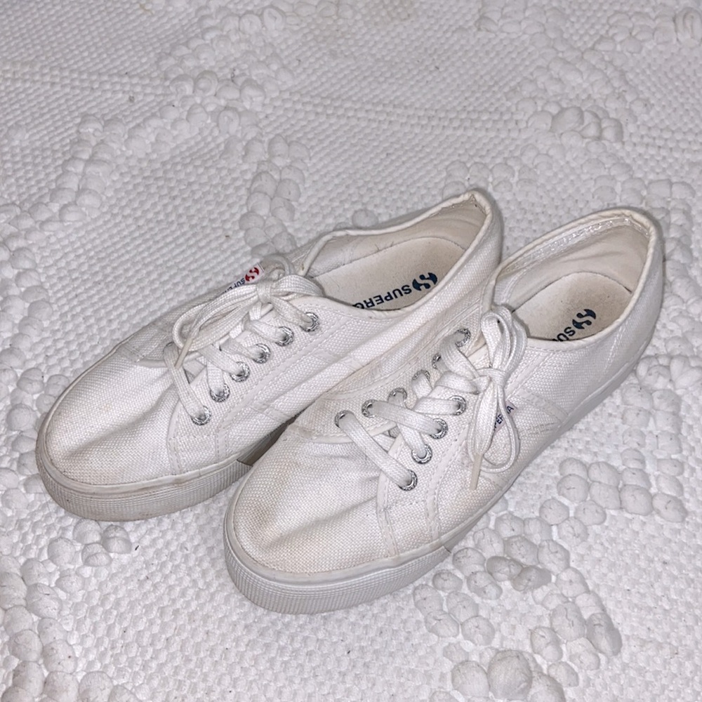 White platform sneakers